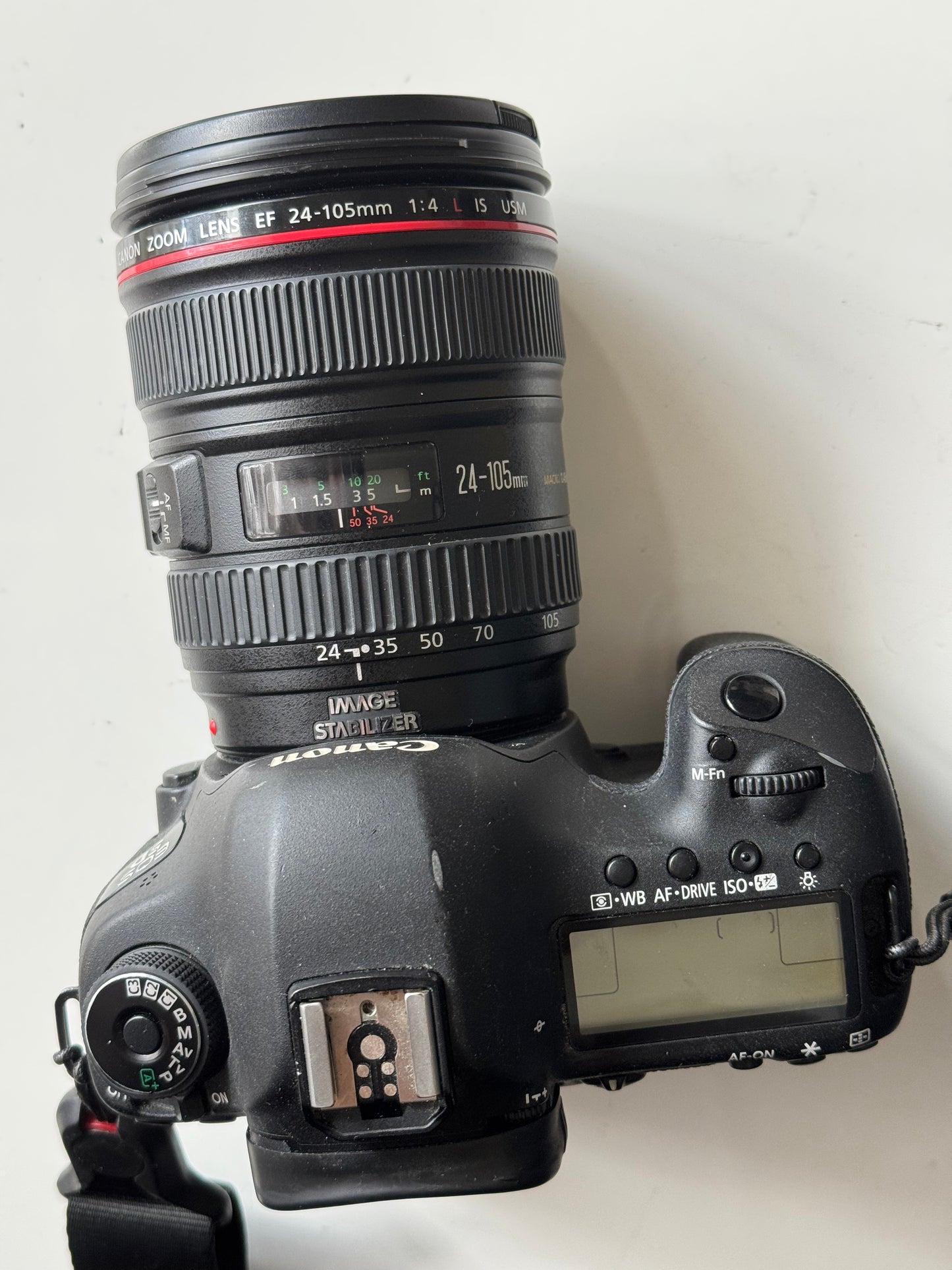 Canon camera 5d mark iii with 24-105 f4 lenses. Full set..