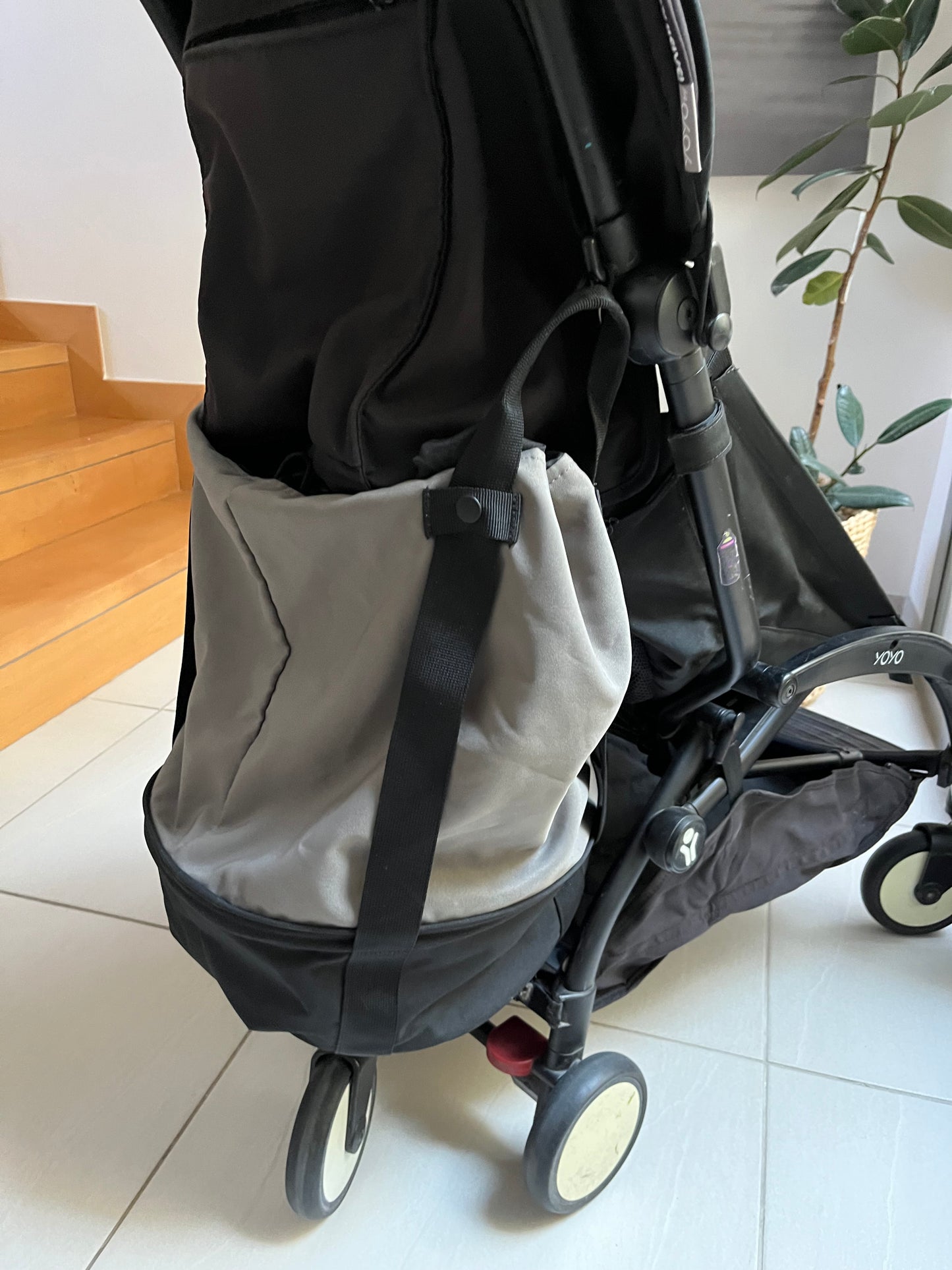 Yoyo stroller back side
