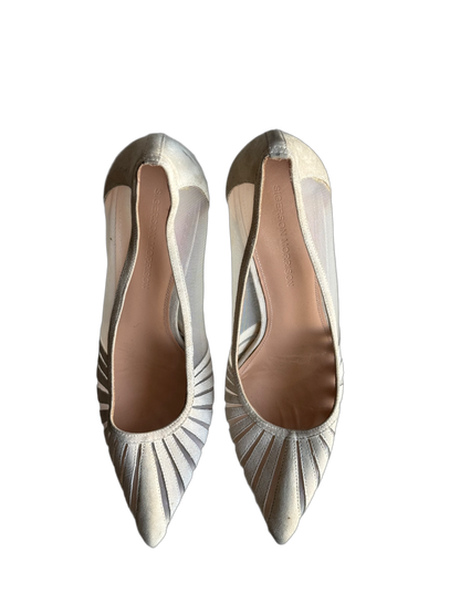 Sigerson Morrison Ladies shoes, size 9.