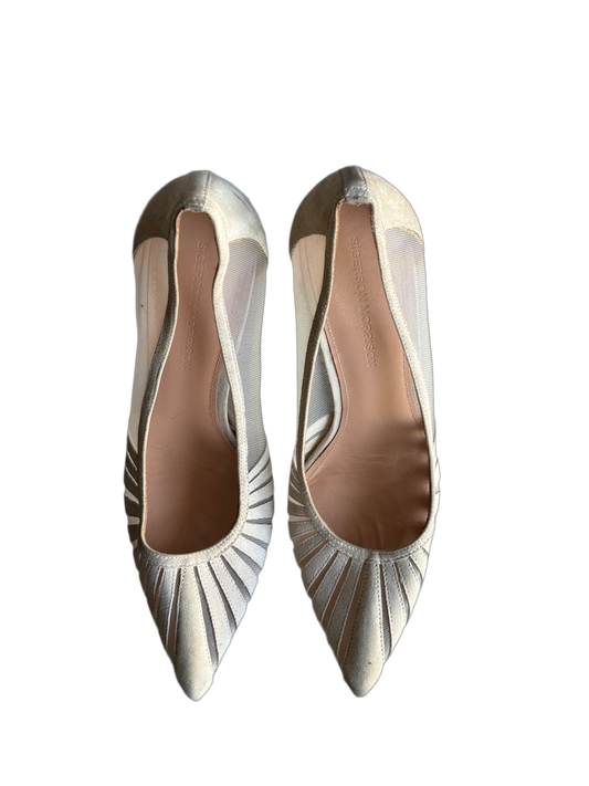 Sigerson Morrison Ladies shoes, size 9.