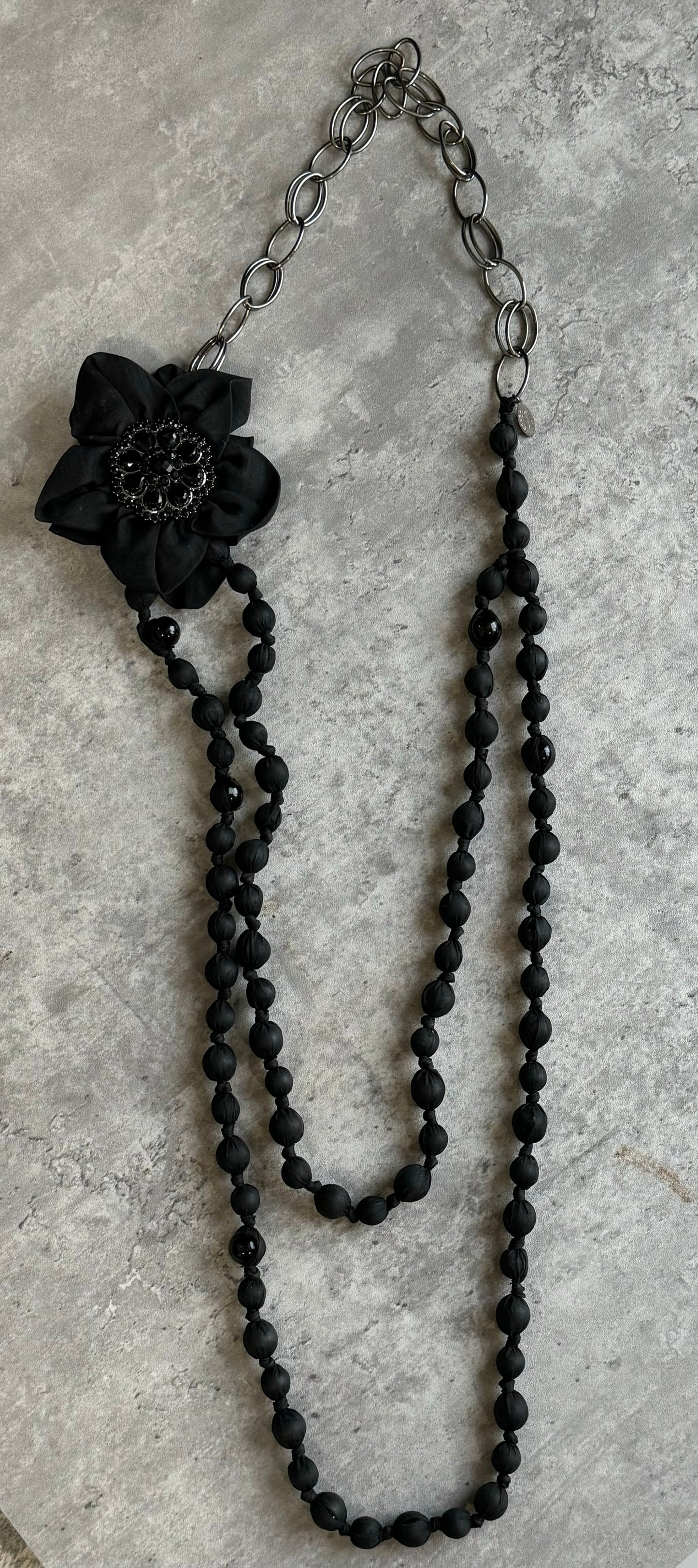 Evita Peroni black long necklace