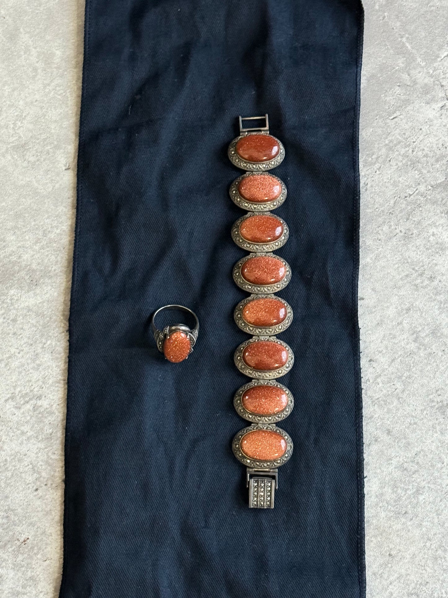 Silver jewelry set