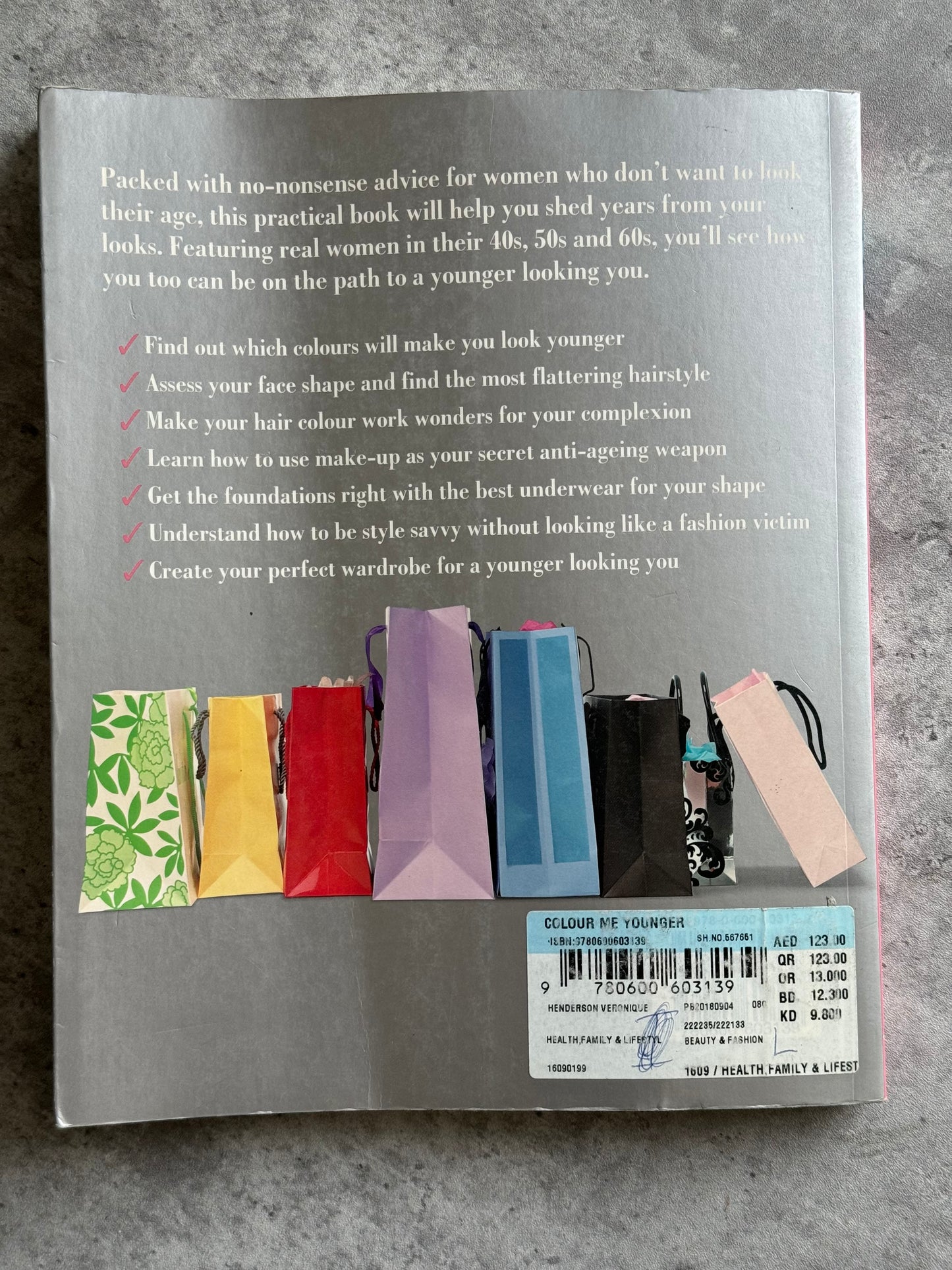 Book “Color me younger”