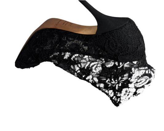 D&G ladies laced shoes heels