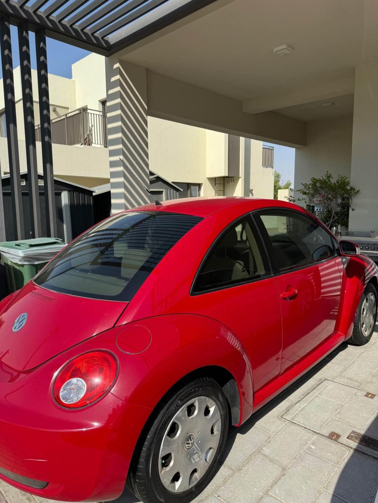 Volkswagen Beetle, 2010 model, red