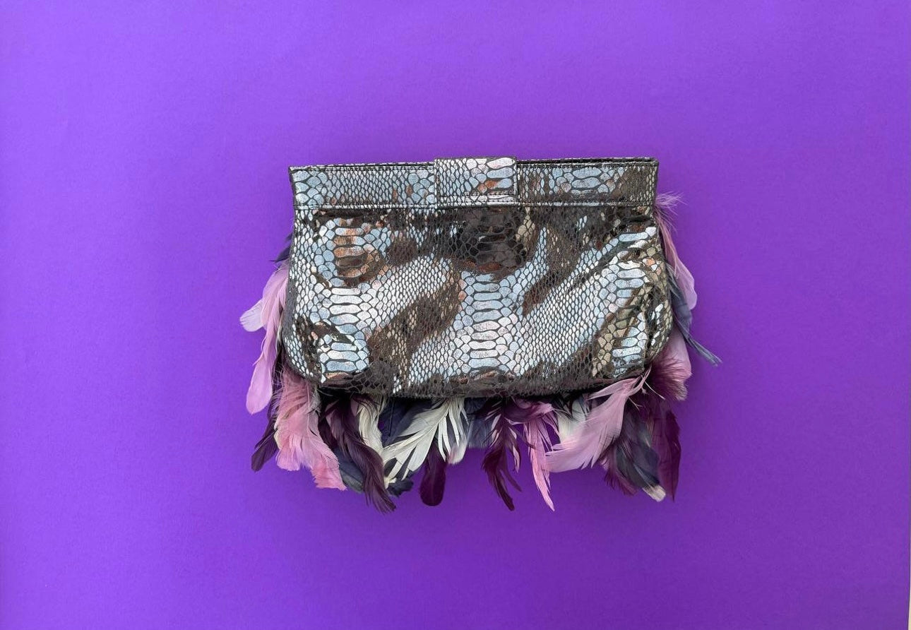 Vintage Custo Barcelona feather bag 2000s,  y2k fashion. Metallic silver evening clutch bag with long chain strap.