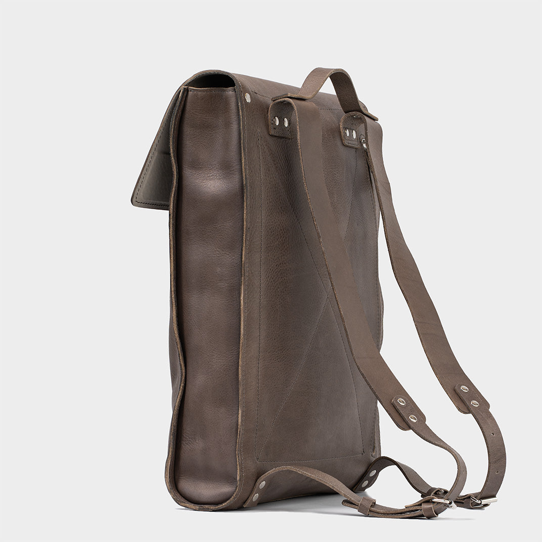 Leather laptop backpack - The Minimalist (Gray)