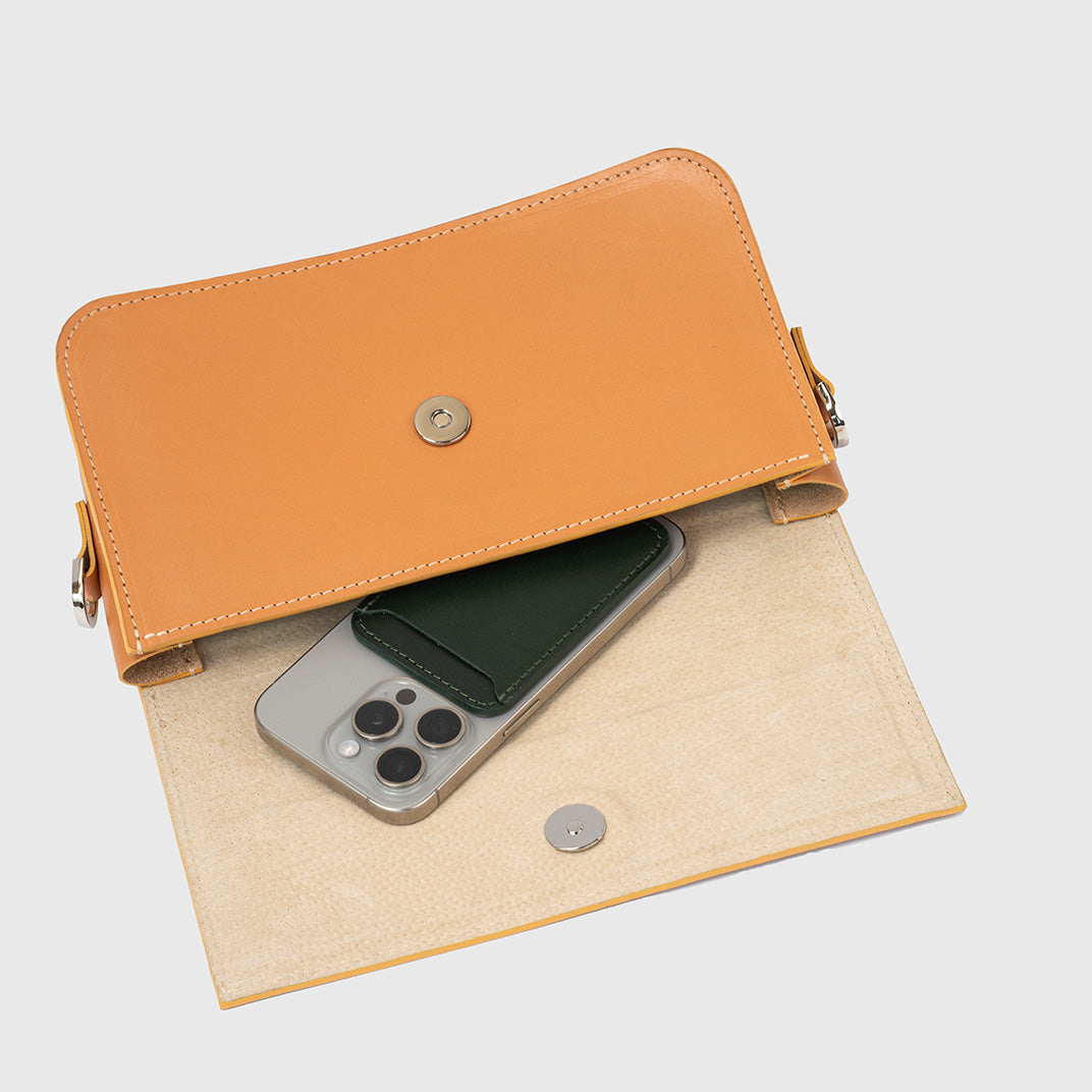 Leather Shoulder Bag - Curie (Light Orange)